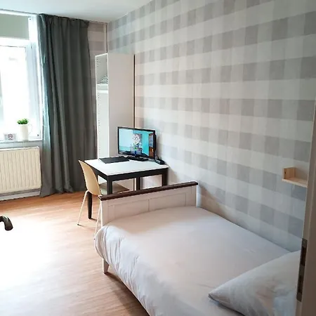 לינה וארוחת בוקר Zur Friedrichsruh Oelsnitz (Vogtland)