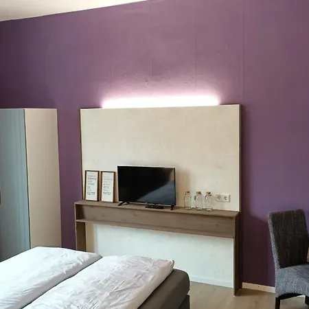 Zur Friedrichsruh לינה וארוחת בוקר Oelsnitz (Vogtland)